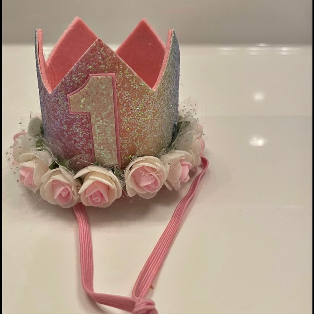 1st Birthday crown hat and high chair decoration - Picture 4 of 4
